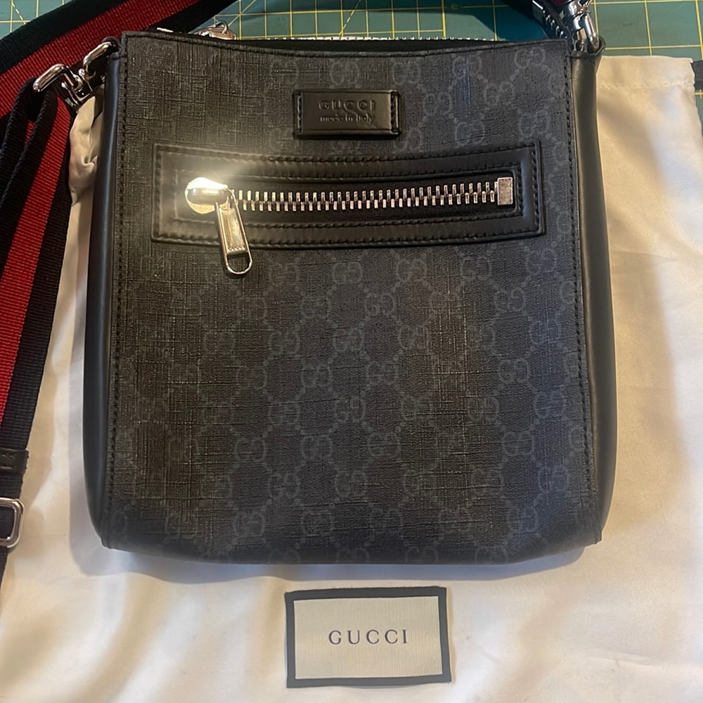 Gucci Messenger Bag